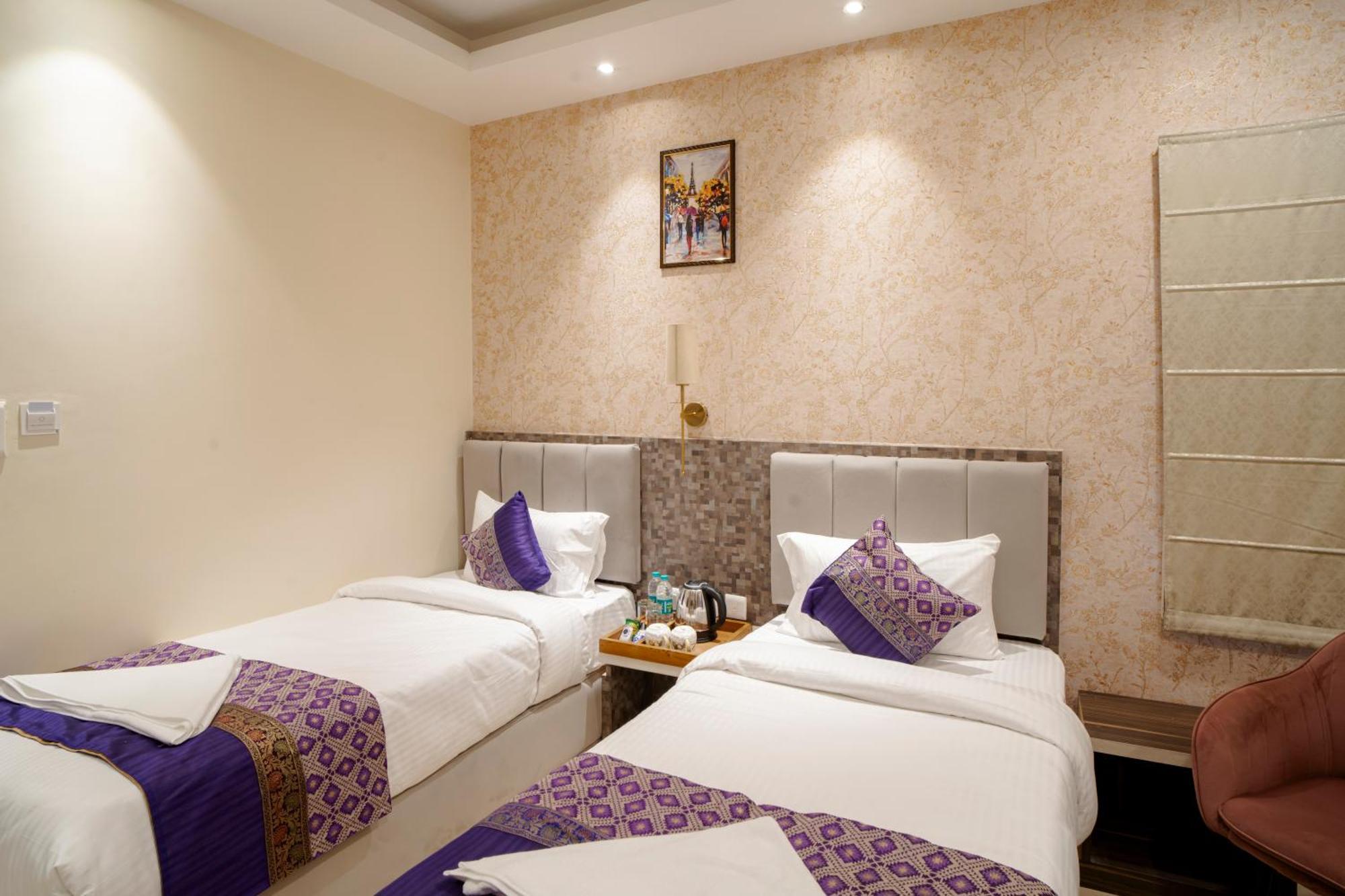 Omkar International --a Premium Luxury -- 5-star Feel At An Affordable Price -- Varanasi