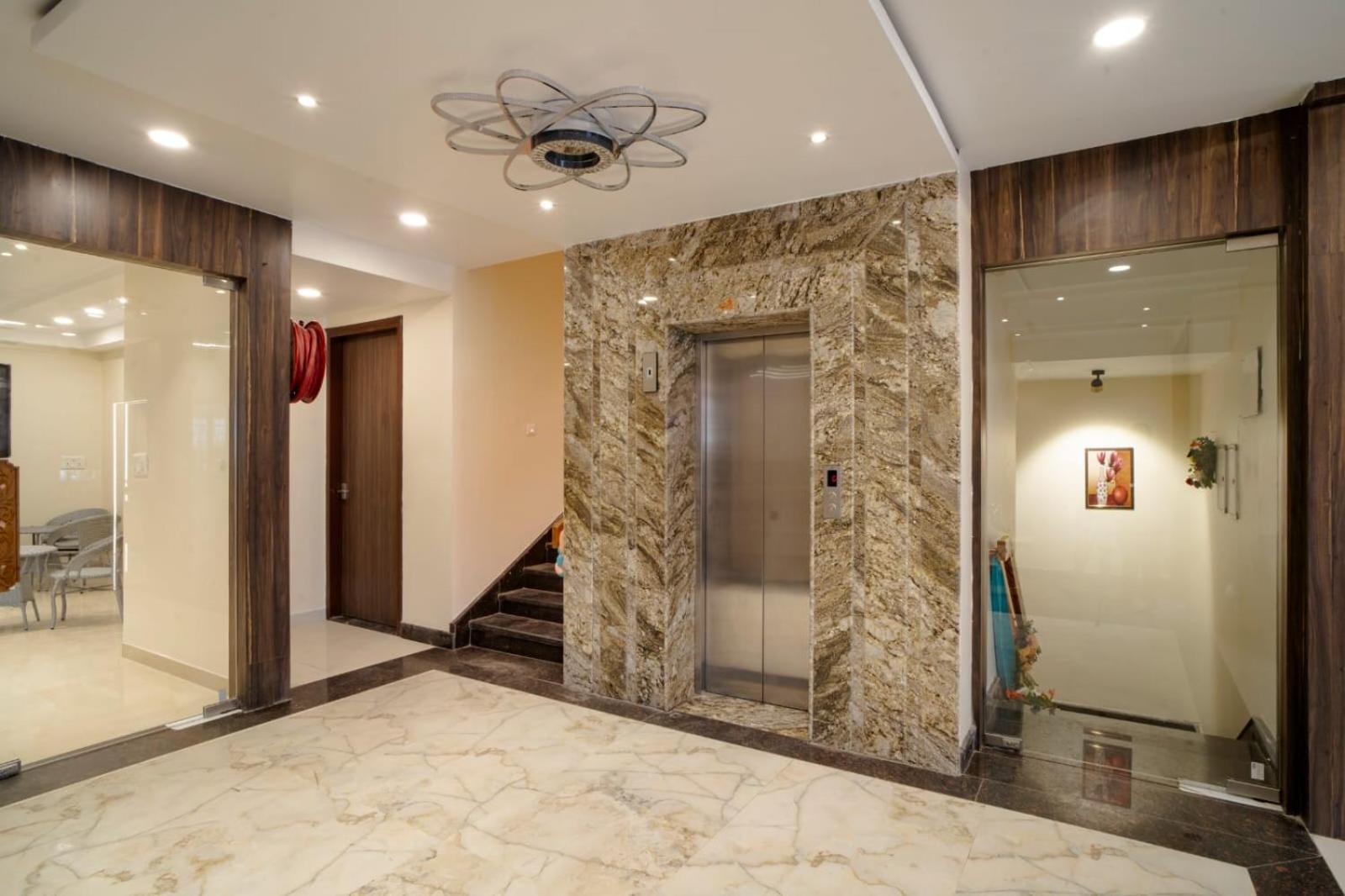 Hotel Omkar International --a Premium Luxury -- 5-star Feel At An Affordable Price -- 4*